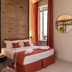 Pensjonat Trastevere 143 4*